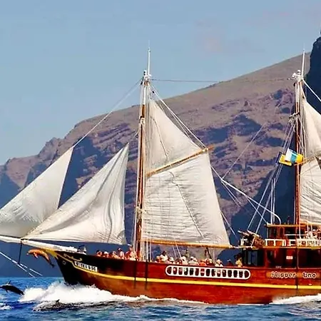 For 4 People In Tenerife Acantilado de los Gigantes