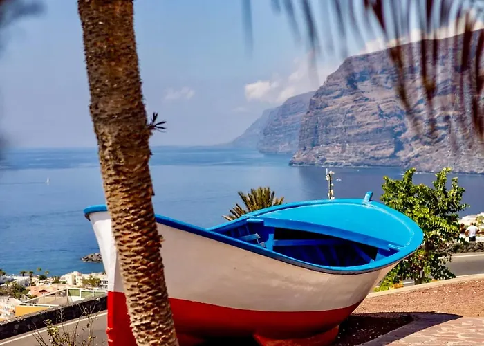 Apartament For 4 People In Tenerife Acantilado de los Gigantes