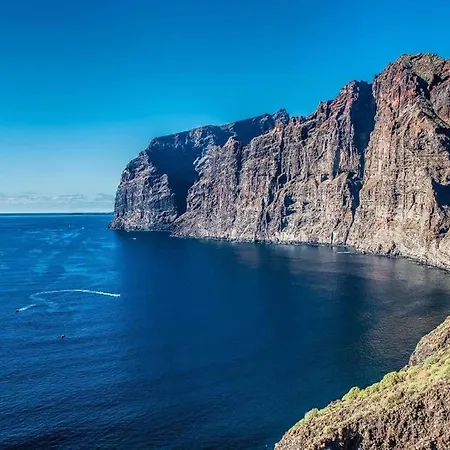 For 4 People In Tenerife Acantilado de los Gigantes