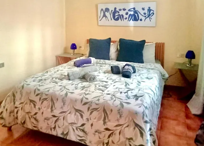 For 4 People In Tenerife Apartman *